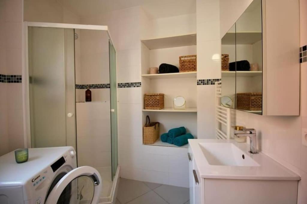 Apartment Au Coeur De Cassis